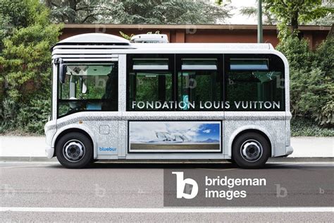 louis vuitton foundation bus|louis vuitton foundation.